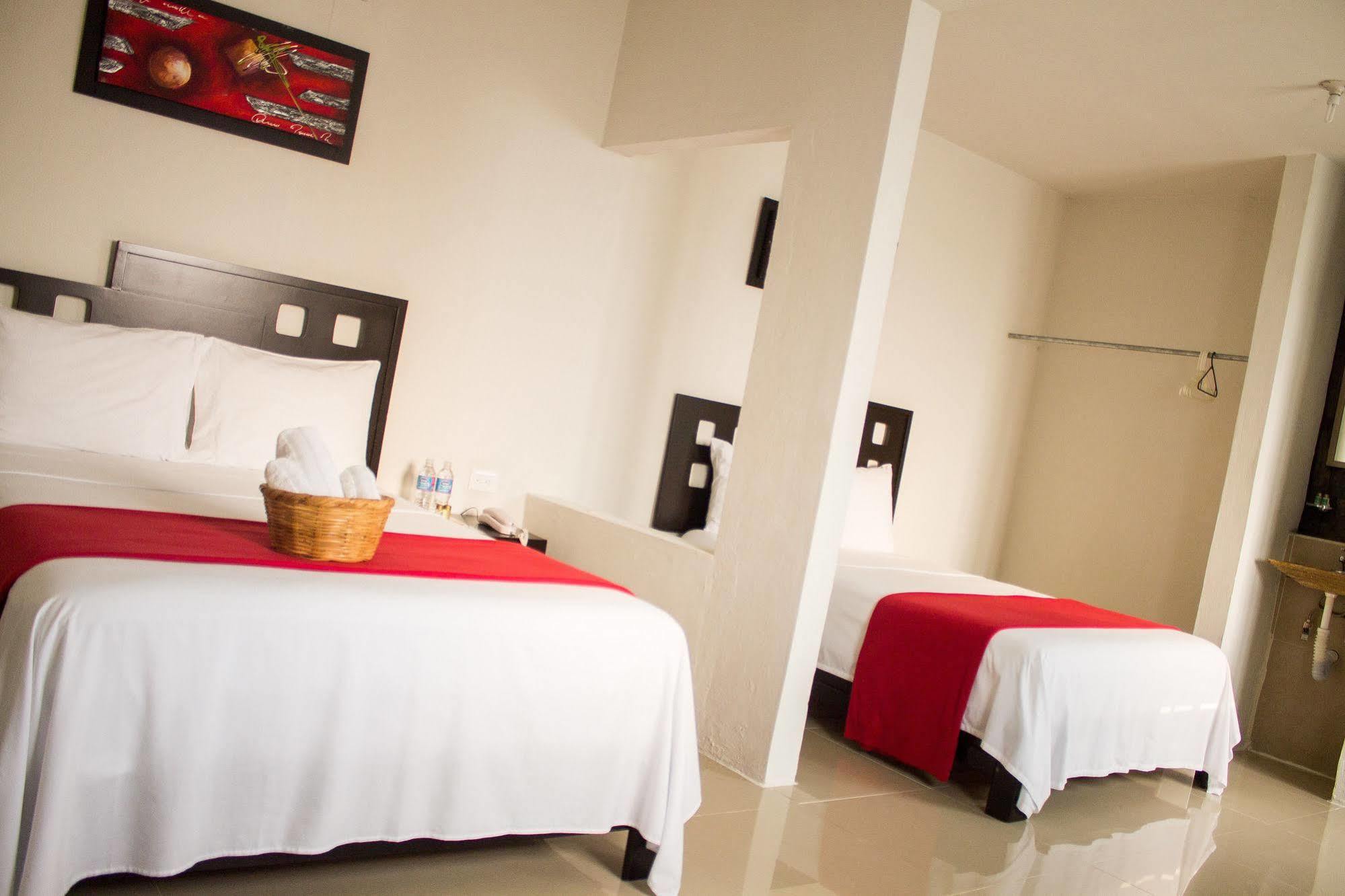 Rosvel Hotel Palenque Exteriér fotografie